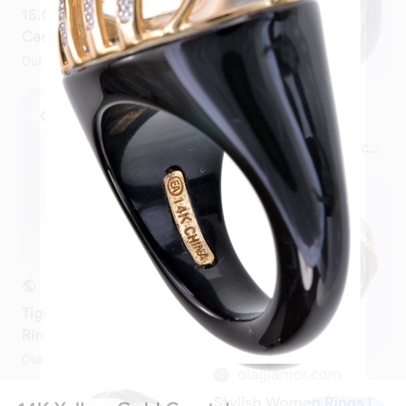 Onyx, 14k, and crystal quartz domed ring - Picture 2 of 3